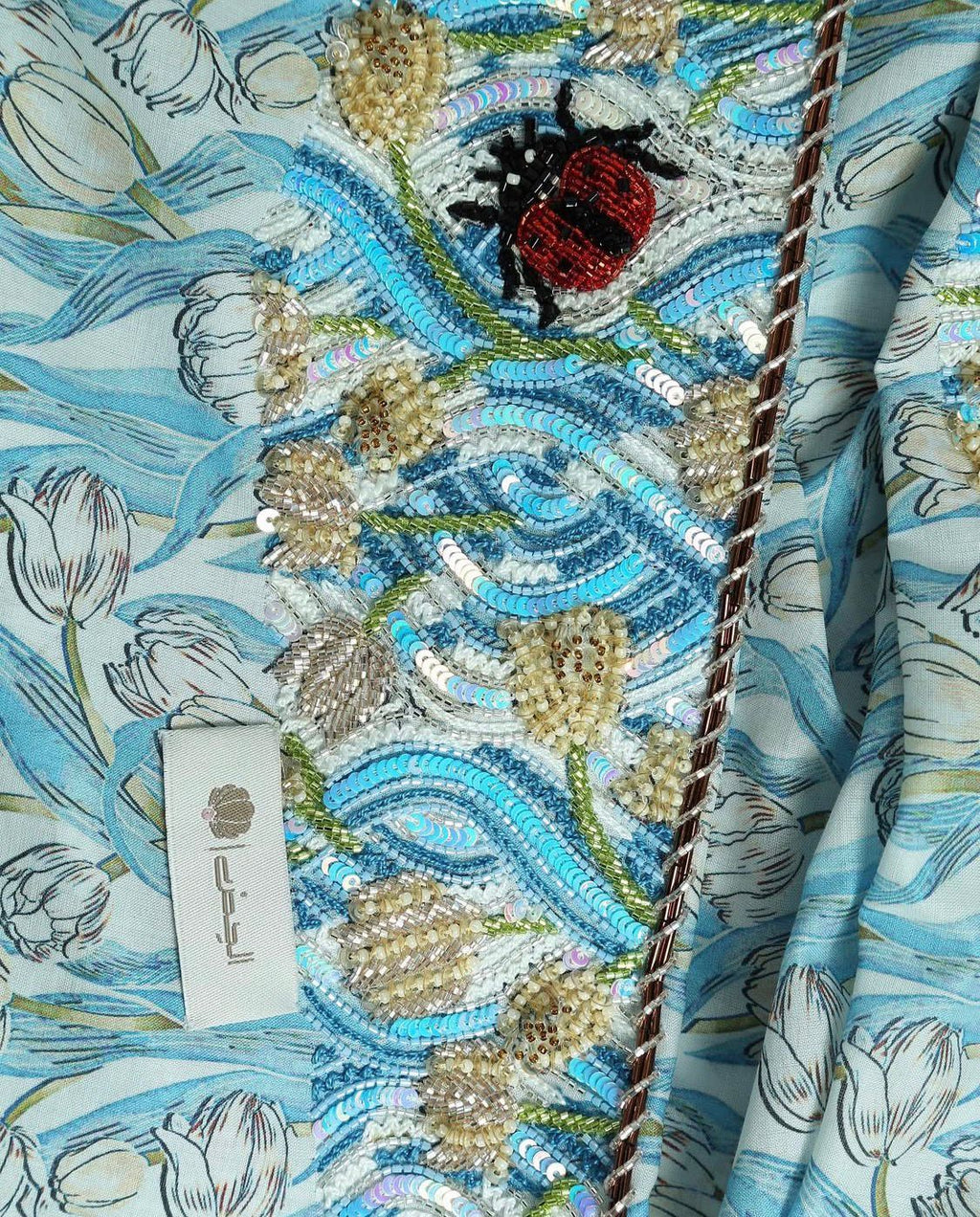 Emirati Vibes – Handcrafted Beaded Detail Piece