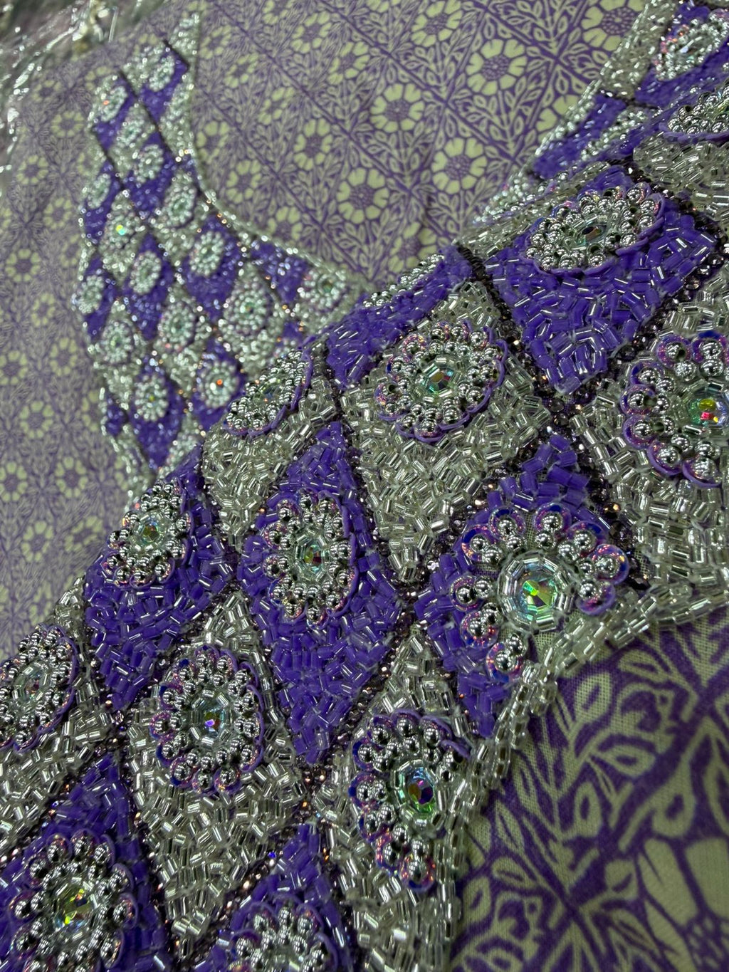 Unstitched Mukhawar – Beaded Neck & Sleeve
